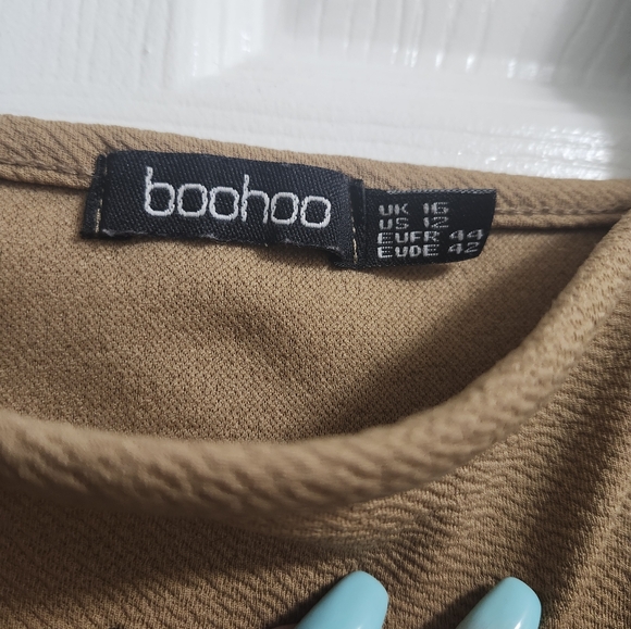 Tan high split bodycon dress - Picture 2 of 4